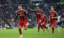 Tom Cairney of Fulham celebrates