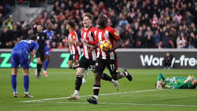 Yoane Wissa of Brentford celebrates scoring