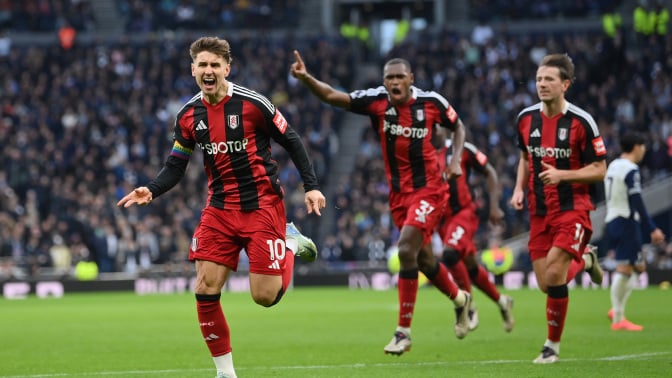 Tom Cairney of Fulham celebrates